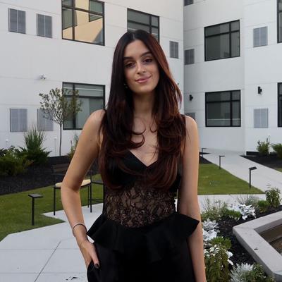 Portrait of creator ashleighdmello