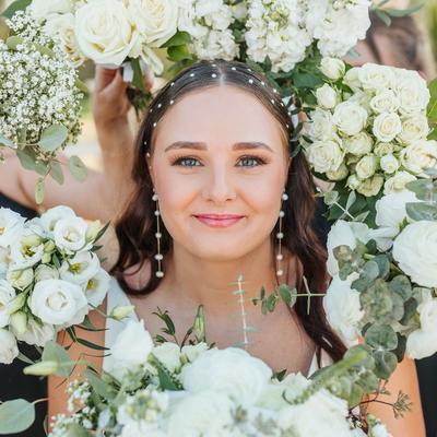 Portrait of creator brynnaromig