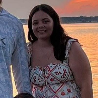 Portrait of creator isabella.long