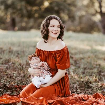 Portrait of creator bayelizwebb