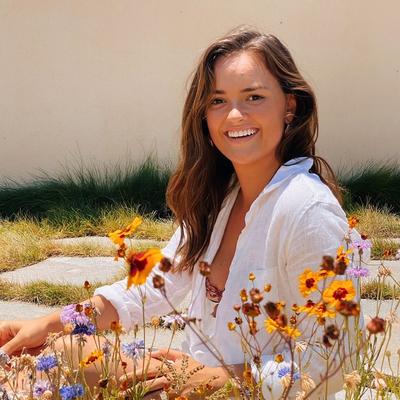 Portrait of creator rachellaurenlucy