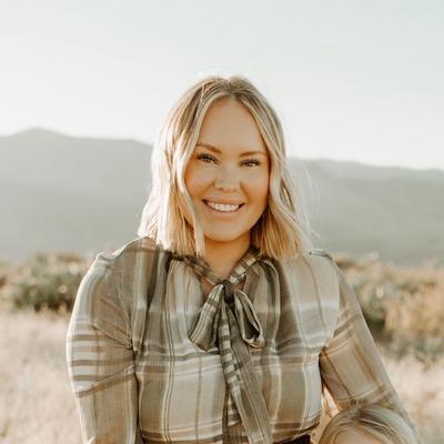 Portrait of creator eyeforpretty_