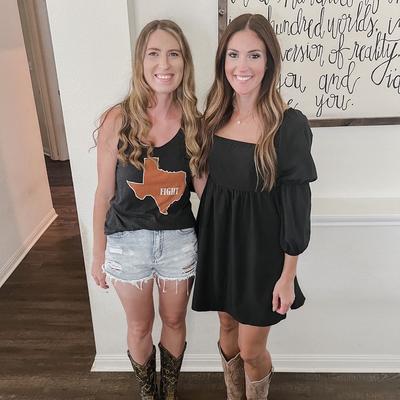 Portrait of creator ohfourthelove