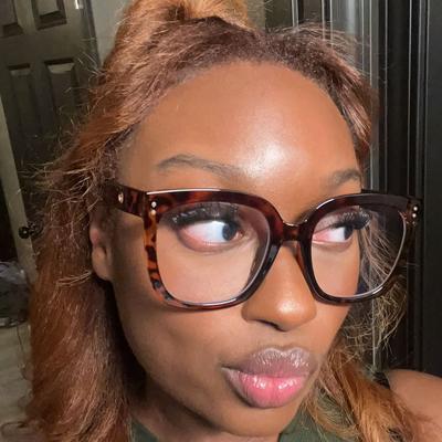 Portrait of creator thatssodaniw