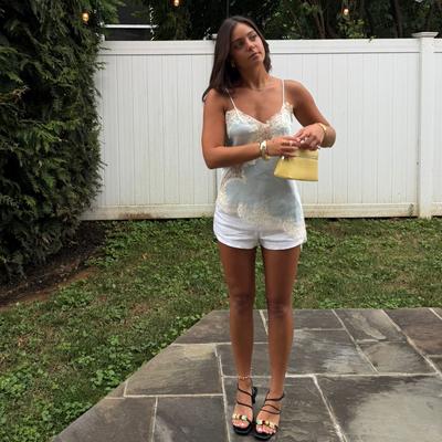 Portrait of creator samsamloube