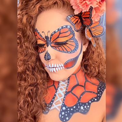 Portrait of creator _lapelired