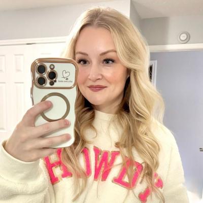 Portrait of creator famously.amy