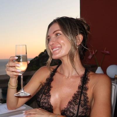 Portrait of creator everest_aesthetics