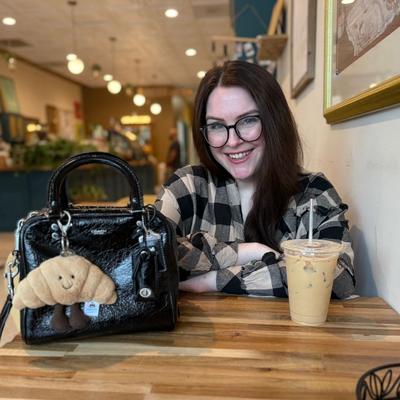 Portrait of creator essentiallykathryn