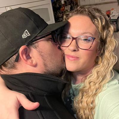 Portrait of creator luvthairish84