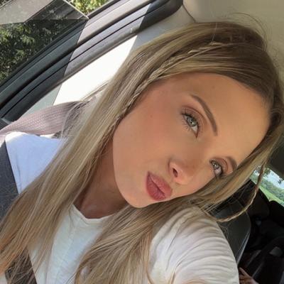 Portrait of creator kyrakeeney