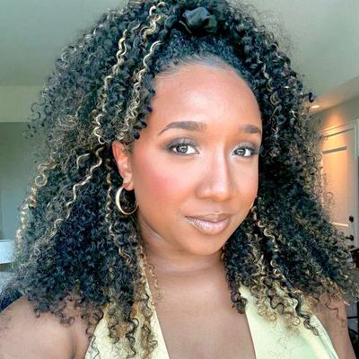 Portrait of creator kaynificent_