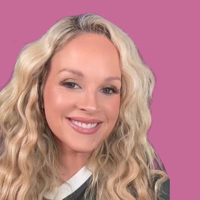 Portrait of creator cassymedwards_