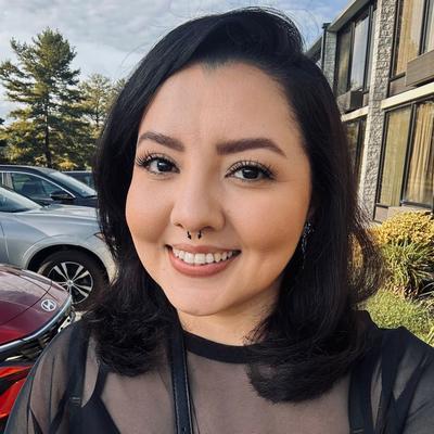 Portrait of creator aambuurreads