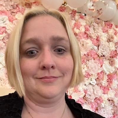 Portrait of creator tattooed_aloha2erc