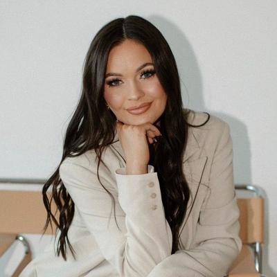 Portrait of creator mwbeautyandesthetics