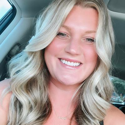 Portrait of creator amandajean_91