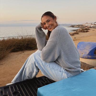 Portrait of creator jacqlynsherr