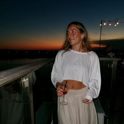 Portrait of creator char14mau