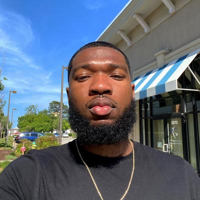 Portrait of creator sociallyterrell