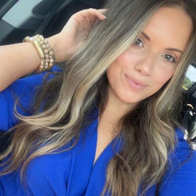 Portrait of creator kristie_turner