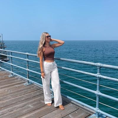 Portrait of creator itsbrittneeaspen