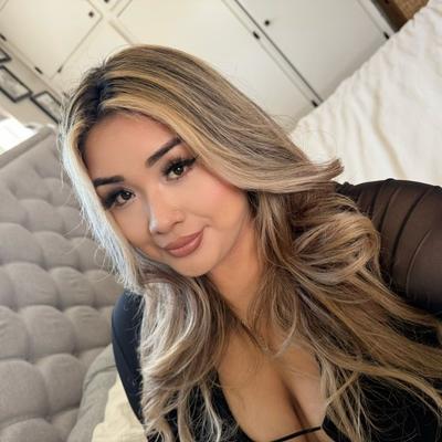 Portrait of creator soniiia.m