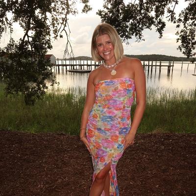 Portrait of creator callhernik