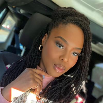 Portrait of creator jailuxe369