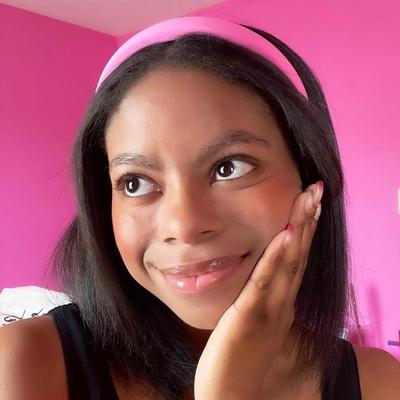 Portrait of creator shainacontentcreator