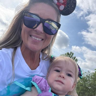 Portrait of creator nikikuplin