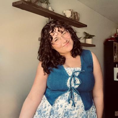 Portrait of creator blackvelvetchic.tok