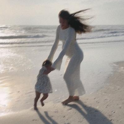 Portrait of creator kelseeaf