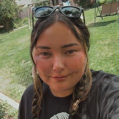 Portrait of creator mama.belle_23