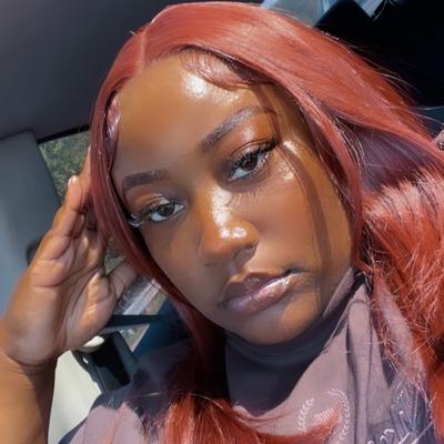 Portrait of creator __yourfav.dess