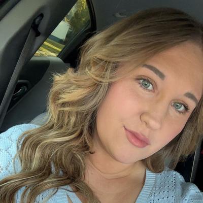 Portrait of creator bestlifewithjess