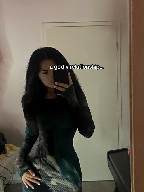 Post by heretoloveasjesusdoes