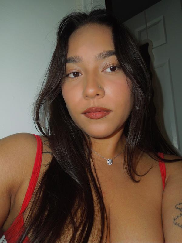 Post by selenemichelleee