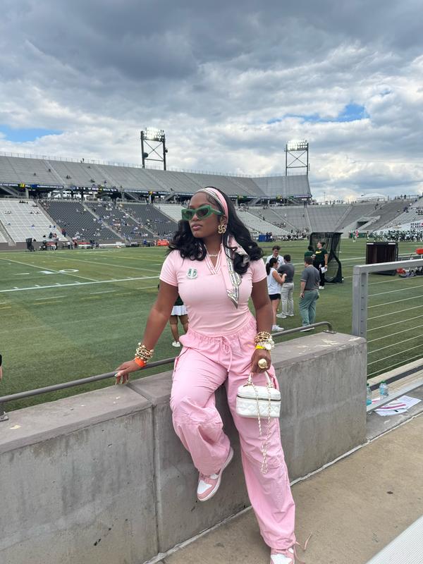 Post by thatgirljenae_