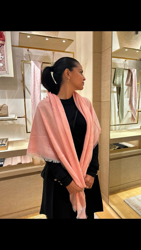 Post by vanesellsmiami