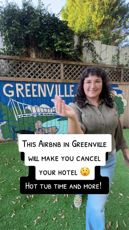 Post by blackvelvetchic.tok