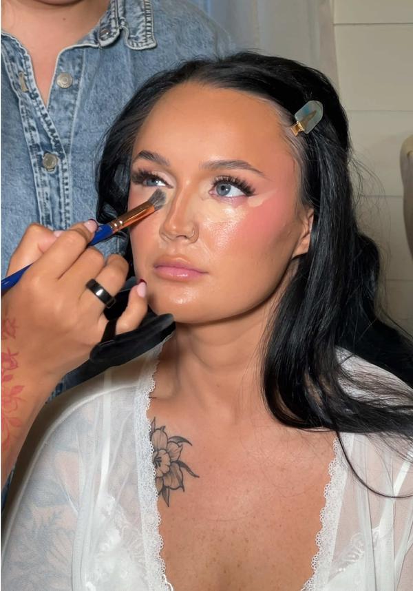 Post by glambyleanna