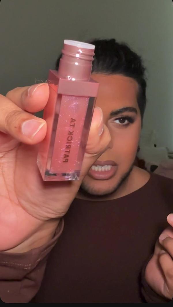 Post by boywiththelashes