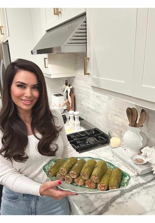 Post by parisakaprealian