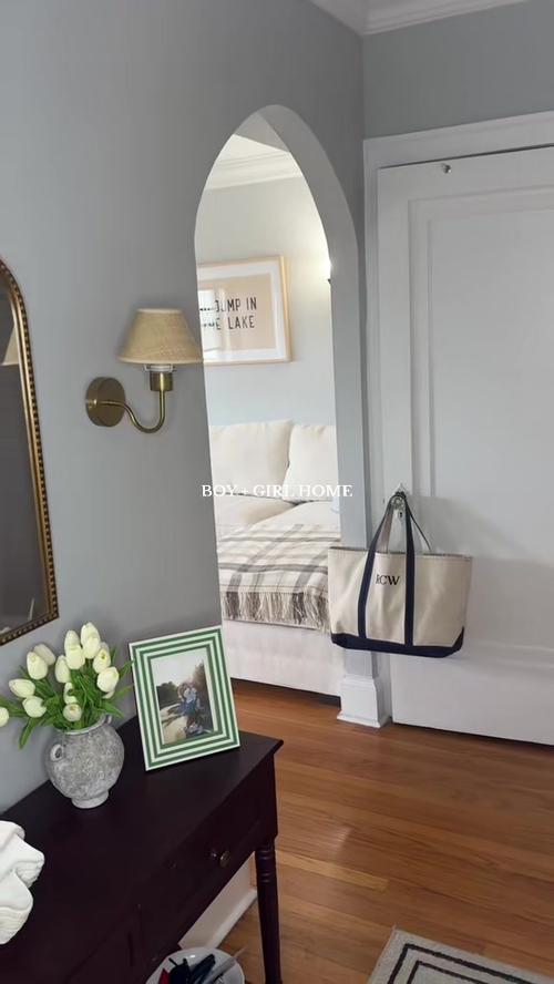 Post by rowancarolynn