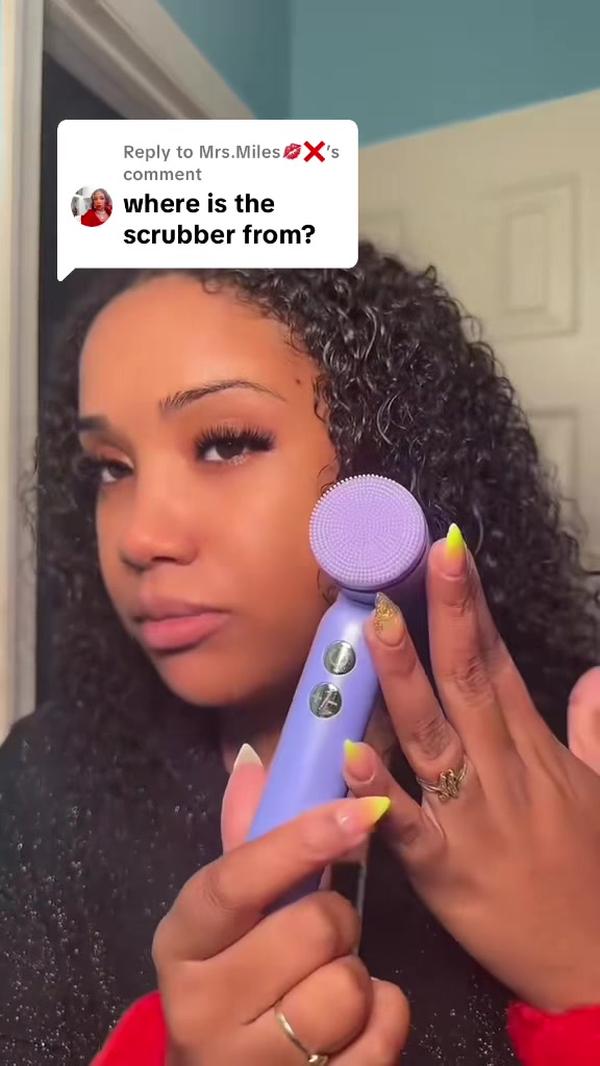 Post by prettyiconiccc