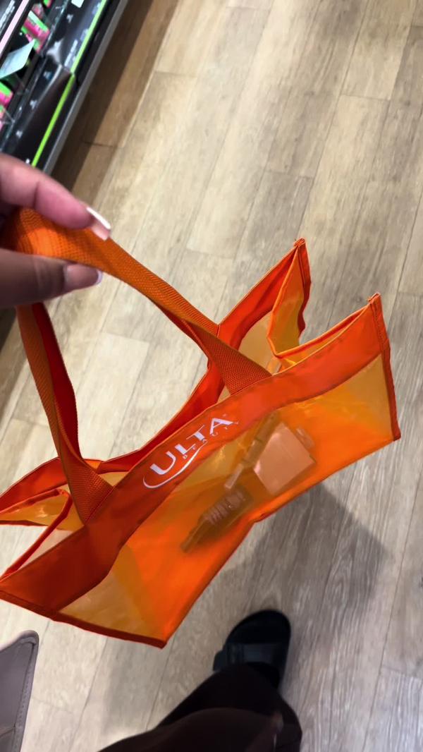 Post by blaxkbarbie._