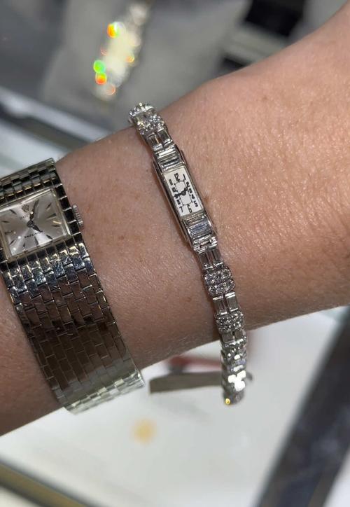 Post by watchgirloffduty