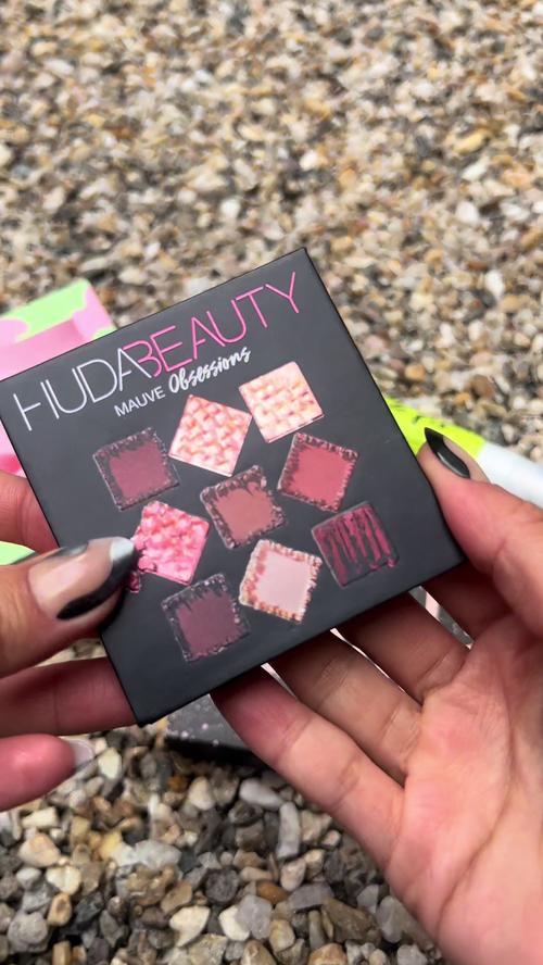 Post by drowninginmakeup_