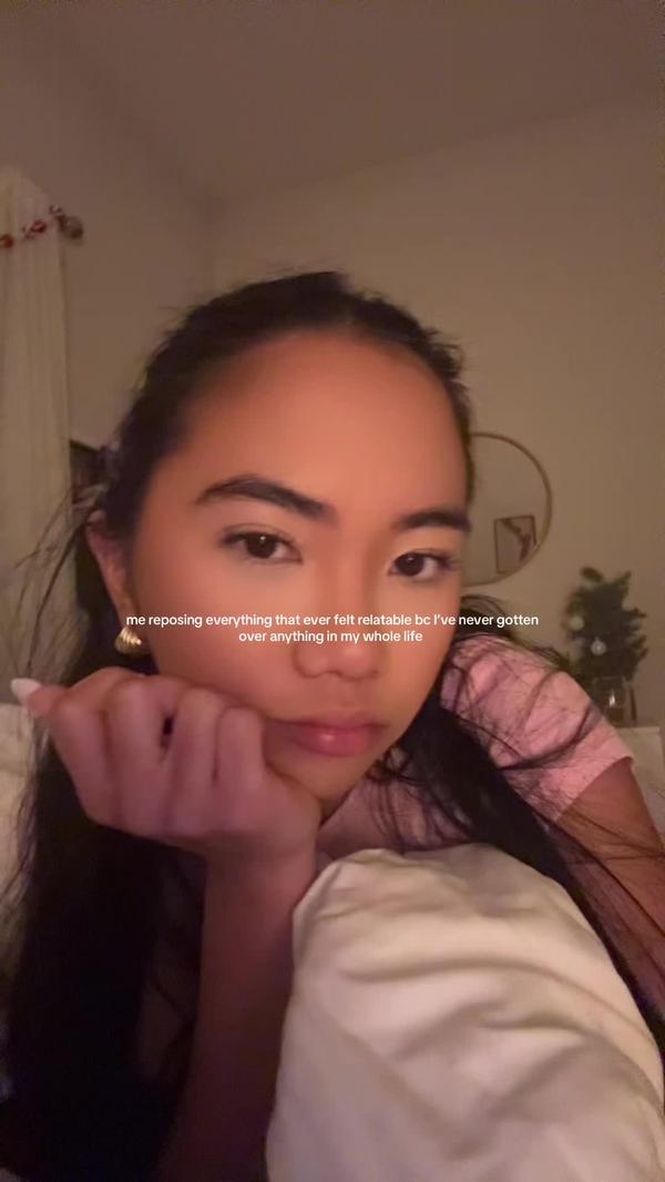 Post by daniellaarosales